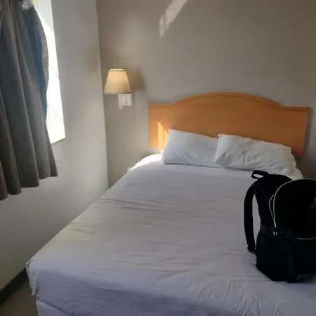 Studio 6 Hotel-3