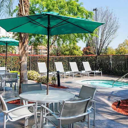 Springhill Suites Bakersfield-3